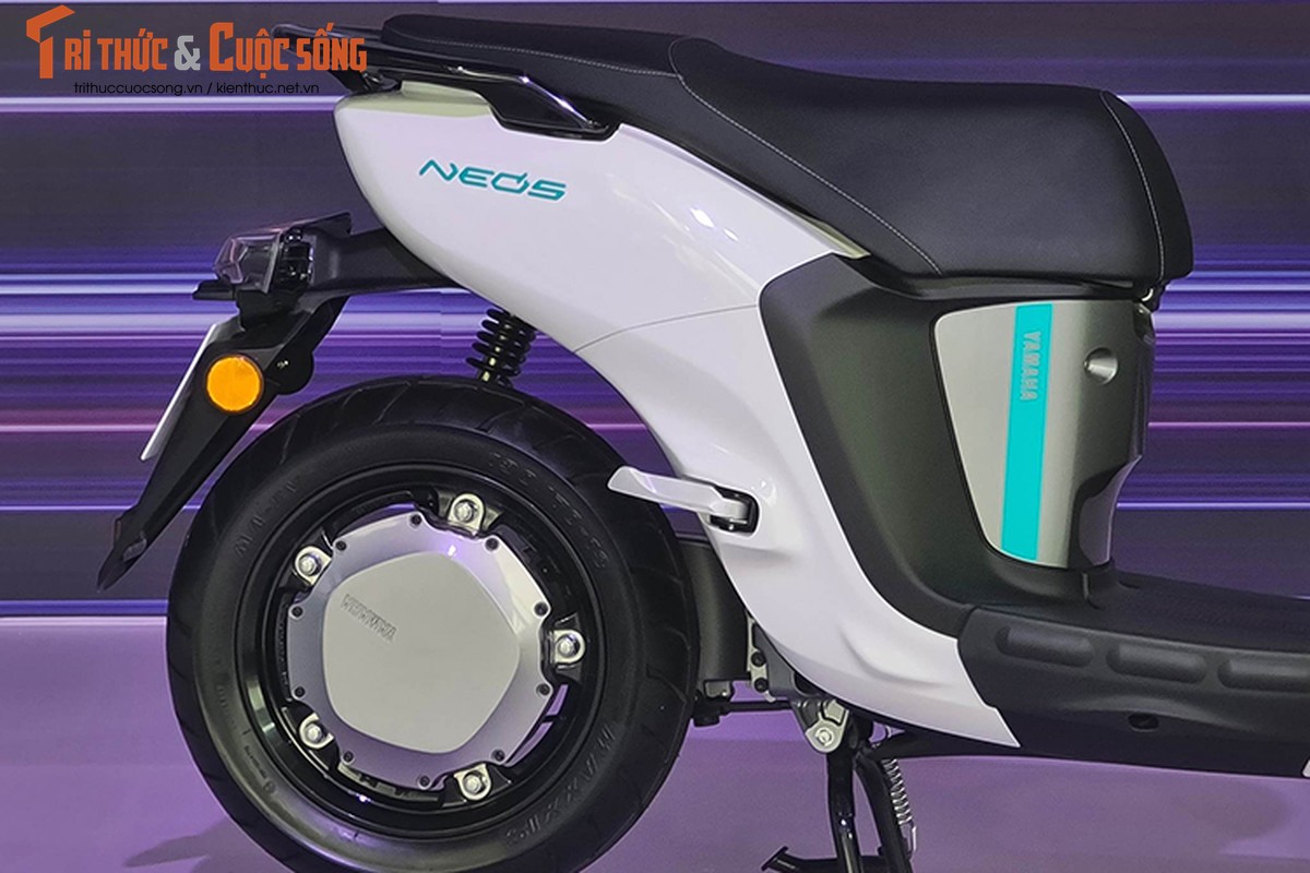 Cận cảnh xe ga Yamaha NEO'S chạy điện giá 50 triệu tại Việt Nam - Hình 7 Can canh xe ga Yamaha NEO'S chay dien gia 50 trieu tai Viet Nam-Hinh-7