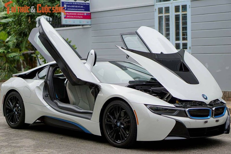 BMW i8 15L Hybrid