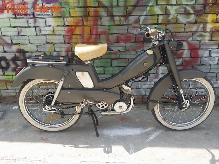 Cận cảnh xe đạp máy cá vàng từng có giá bằng cả ngôi nhà mặt phố Hà Nội